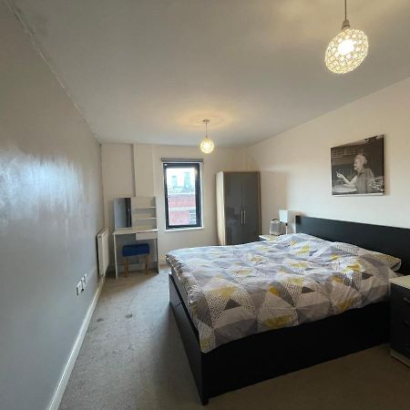 Modern Apartment Near Bullring Birmingam Exterior foto